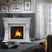 President Churchill Mantel Display